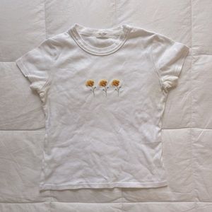 BRANDY MELVILLE Baby Tee
